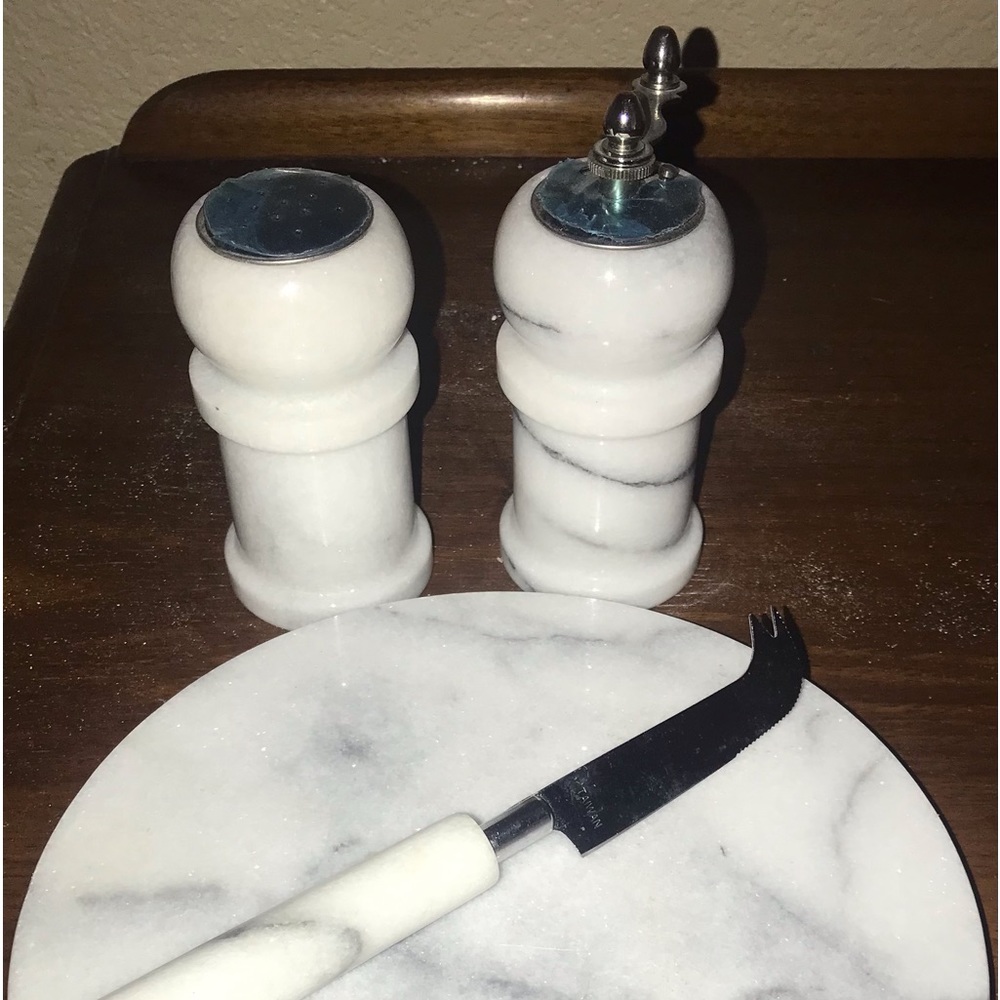 Salt and pepper & carving glass